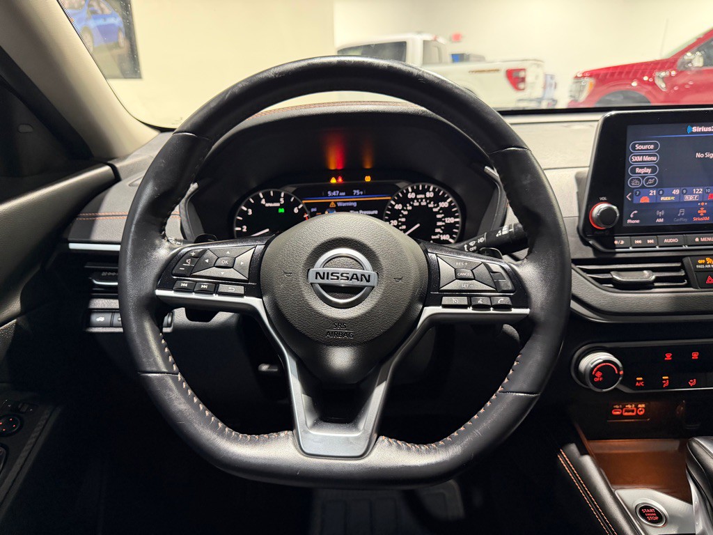 2020 Nissan Altima Image 28