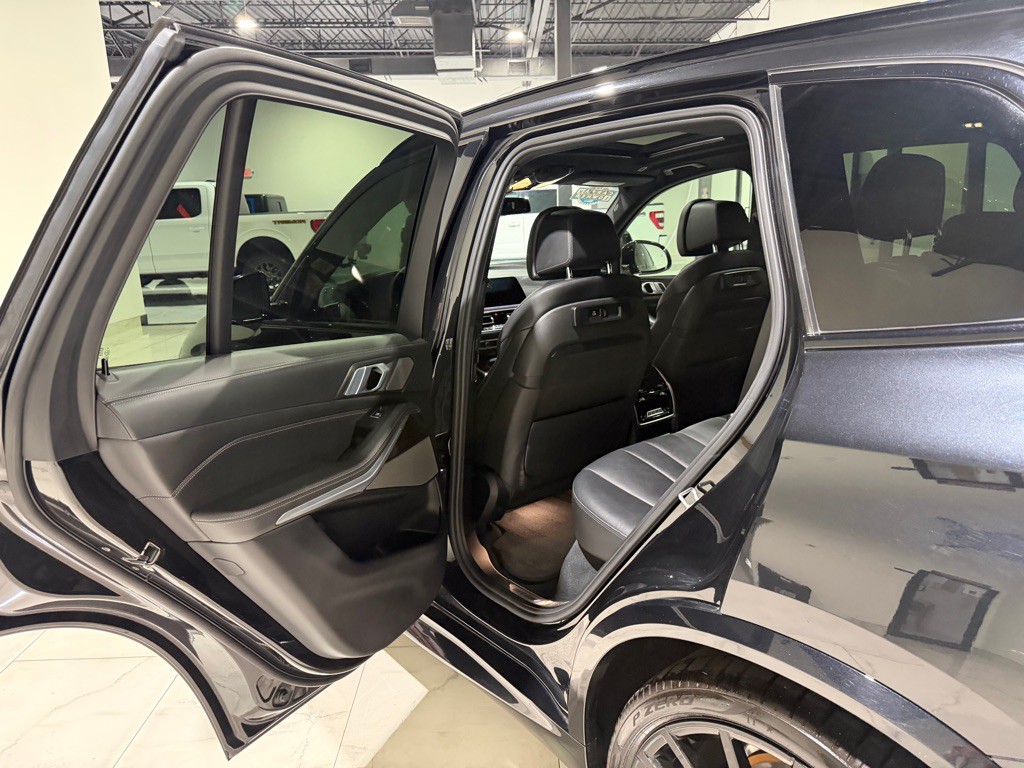 2020 BMW X5 Image 13