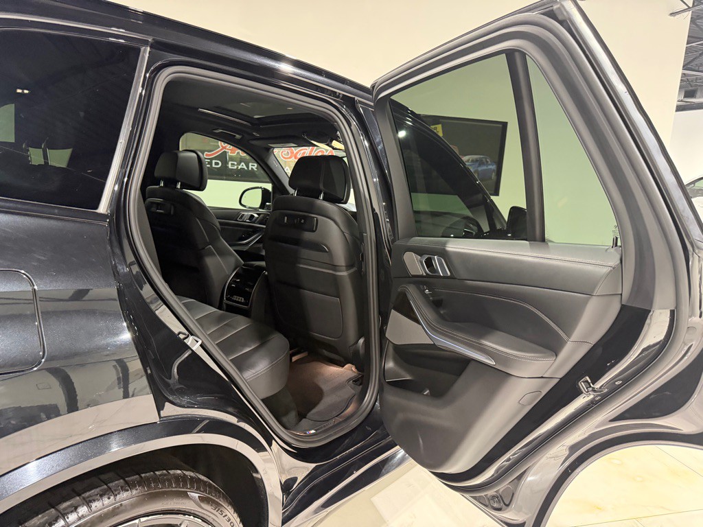 2020 BMW X5 Image 15