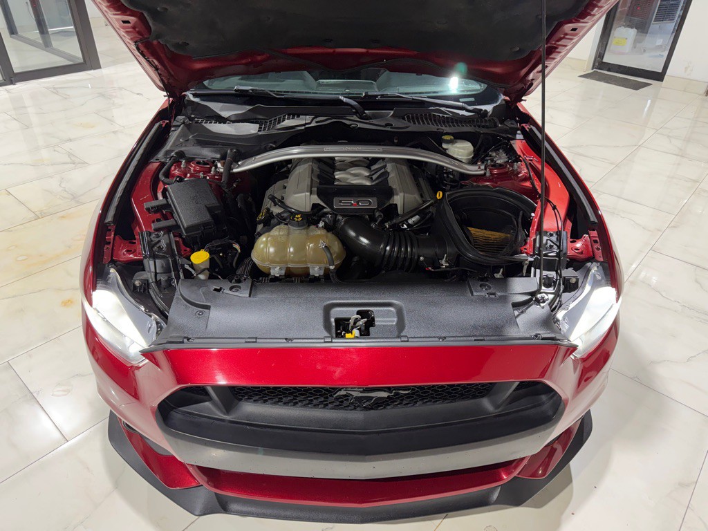 2017 Ford Mustang Image 4