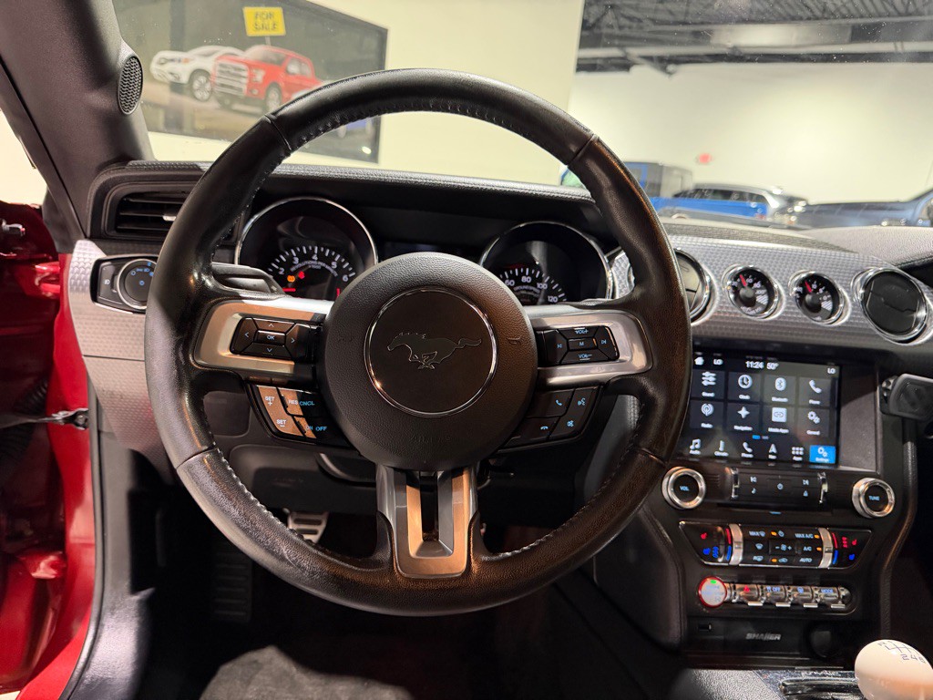 2017 Ford Mustang Image 23