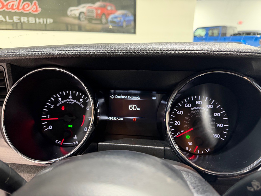 2017 Ford Mustang Image 24