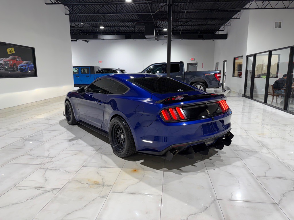 2015 Ford Mustang Image 12