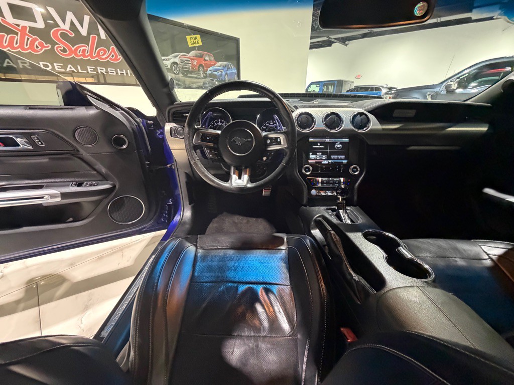 2015 Ford Mustang Image 20