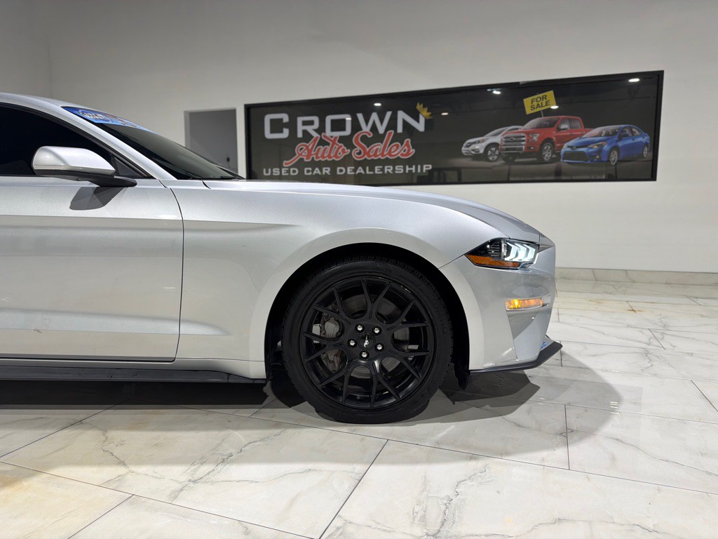 2018 Ford Mustang Image 6