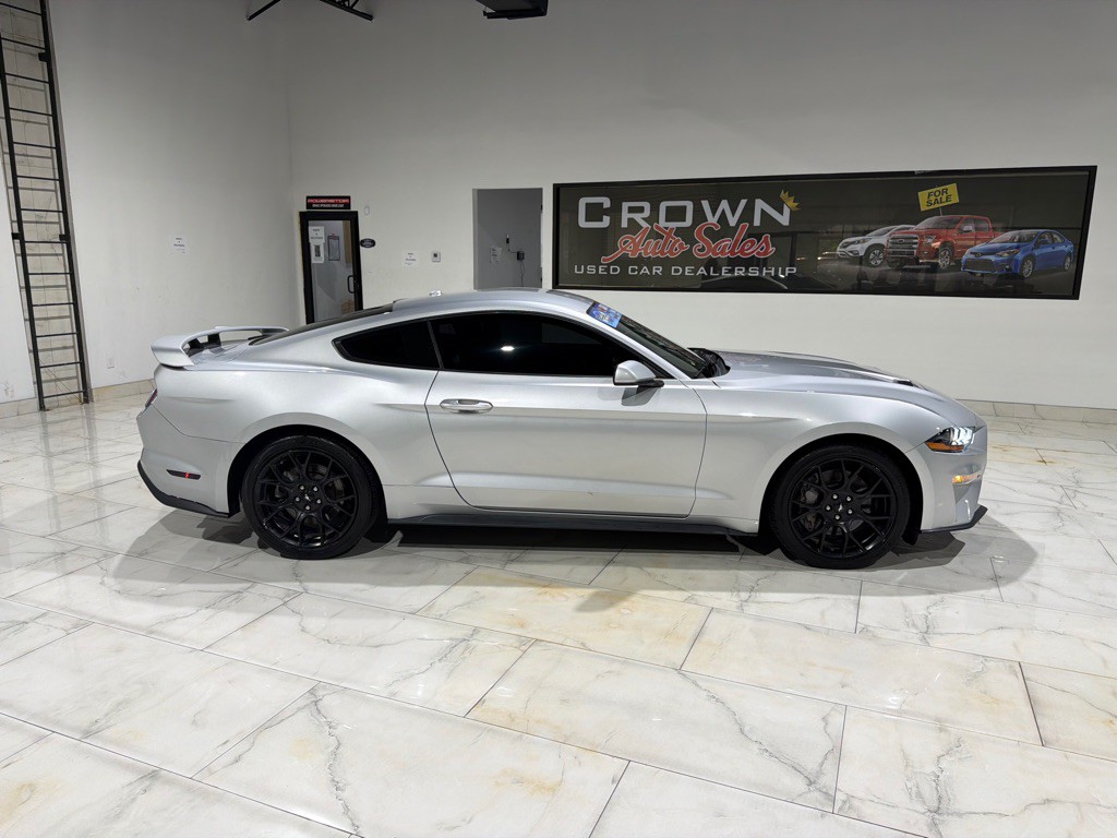 2018 Ford Mustang Image 7