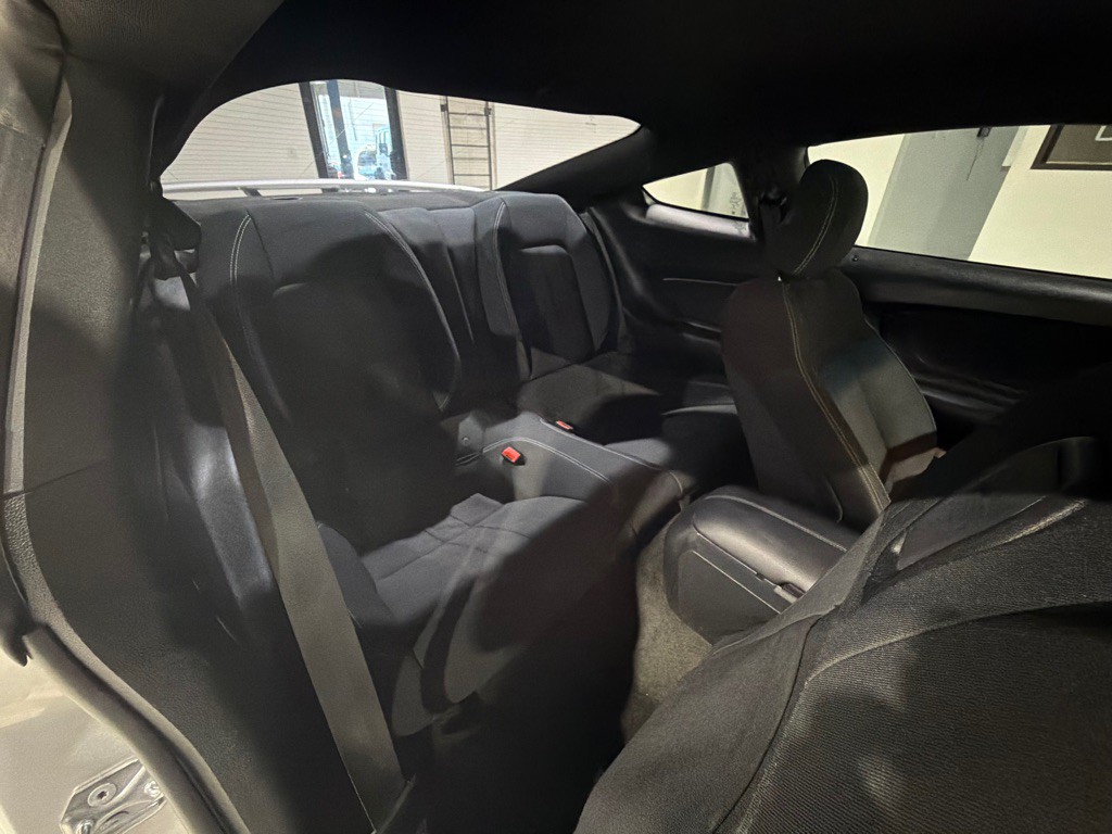 2018 Ford Mustang Image 14
