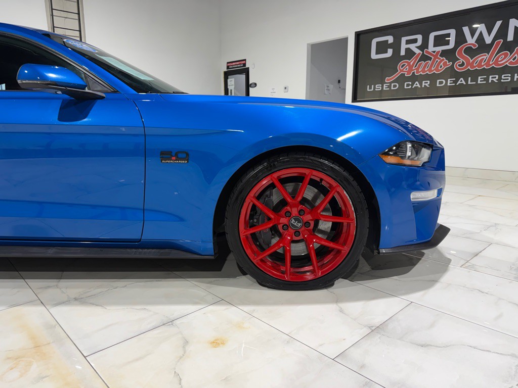 2019 Ford Mustang Image 6