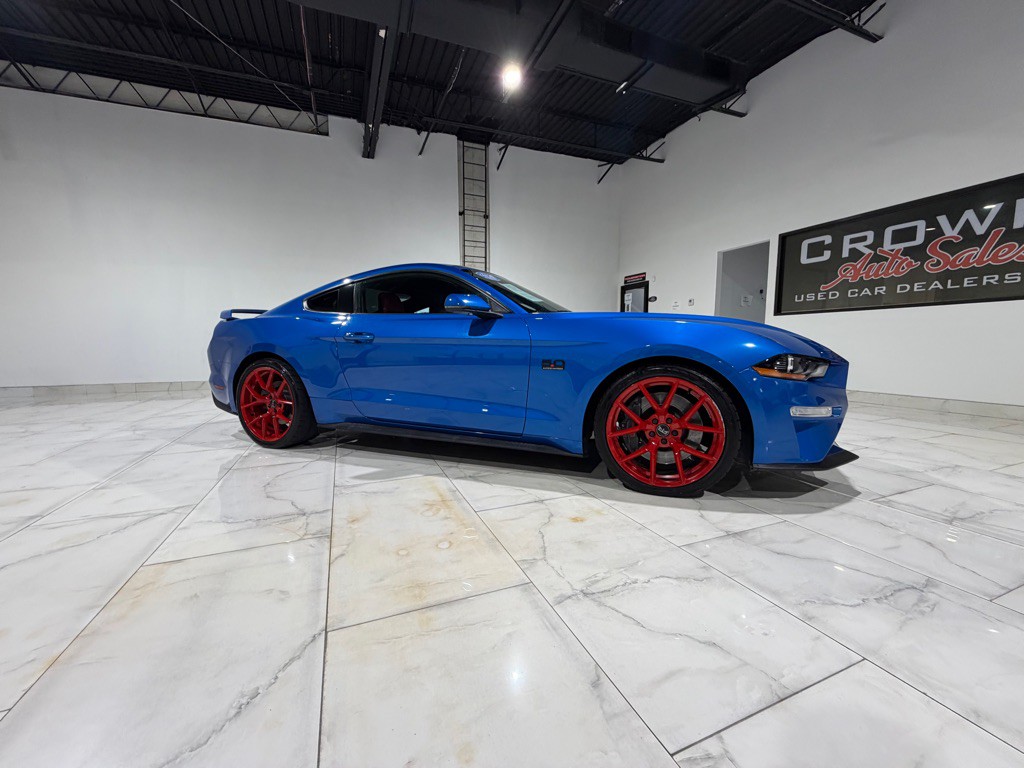 2019 Ford Mustang Image 7