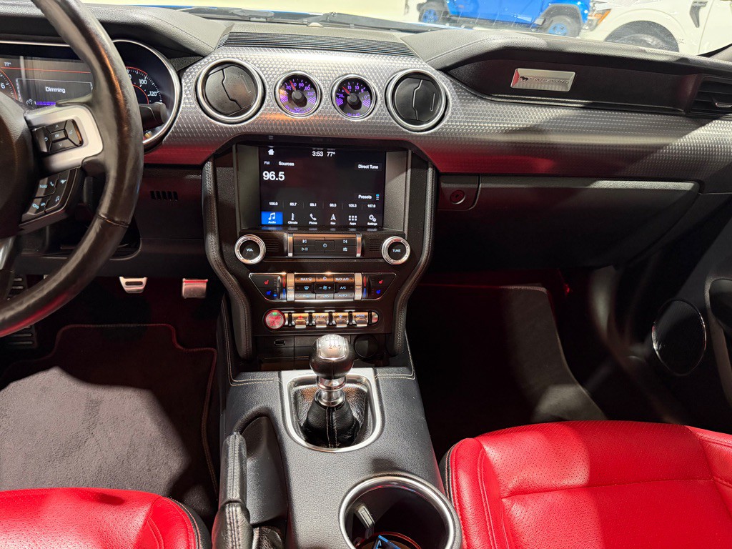 2019 Ford Mustang Image 22