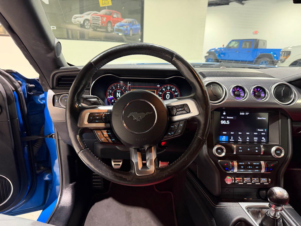 2019 Ford Mustang Image 25
