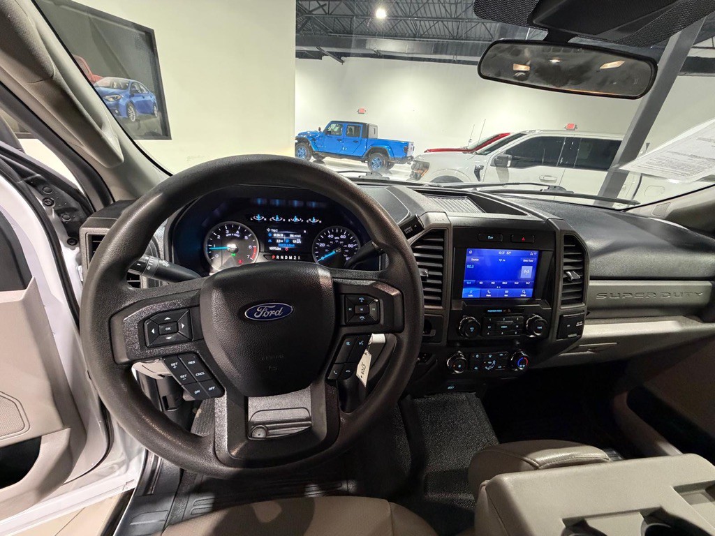 2021 Ford F-250 Image 25