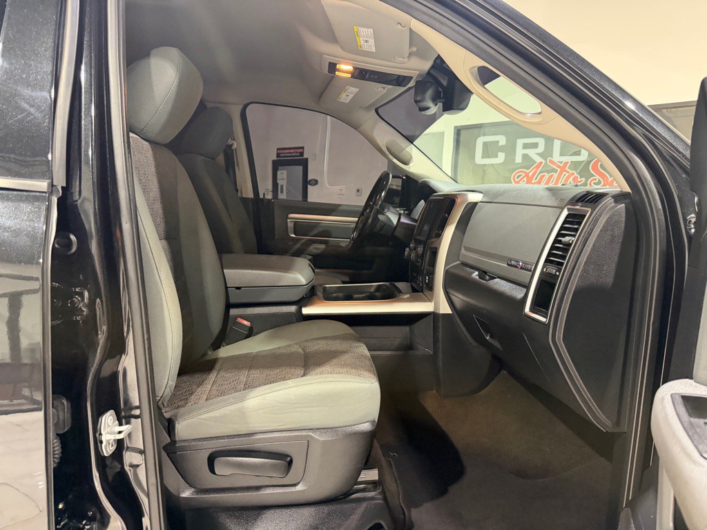 2016 RAM 1500 Image 19