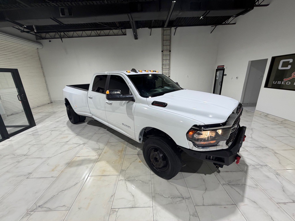 2019 RAM 3500 Image 6