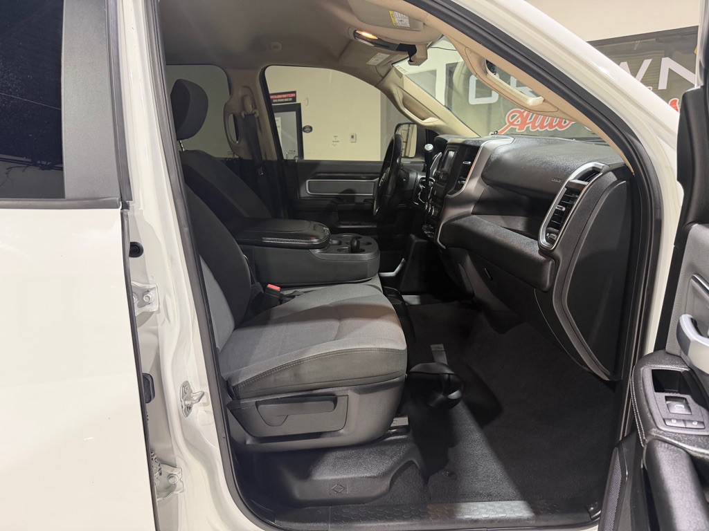 2019 RAM 3500 Image 21