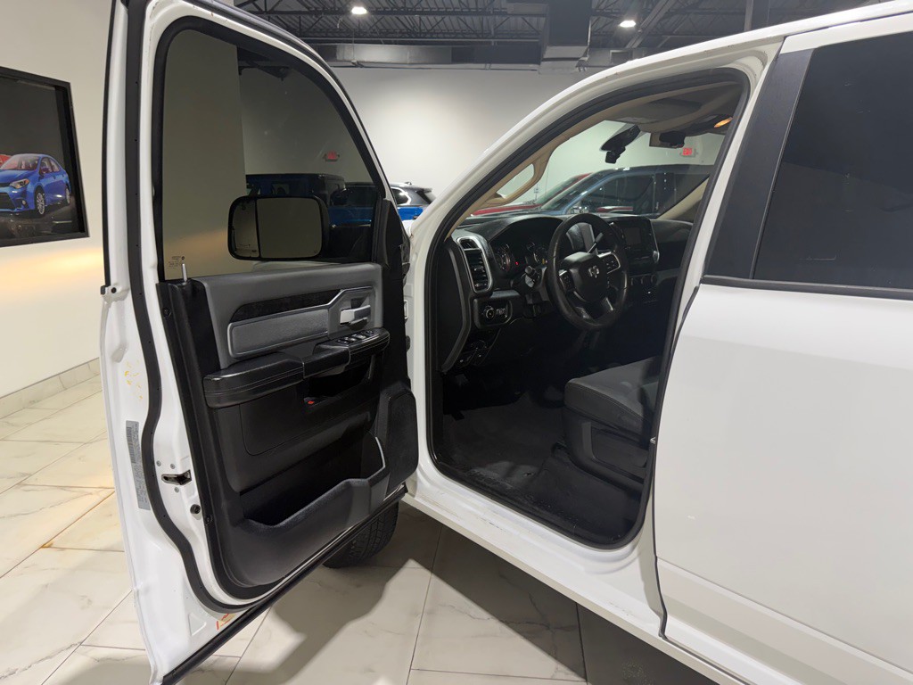 2019 RAM 3500 Image 22