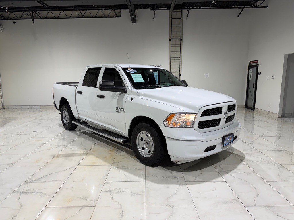 2021 RAM 1500 Image 3