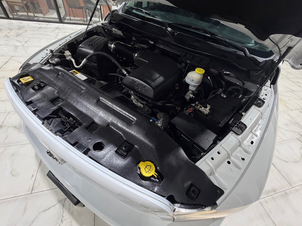 2021 RAM 1500 Image 5