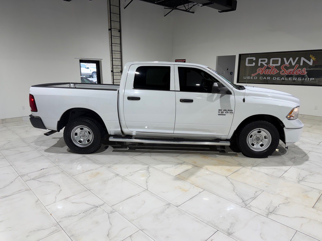 2021 RAM 1500 Image 9