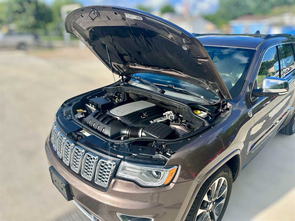 2018 Jeep Grand Cherokee Image 16