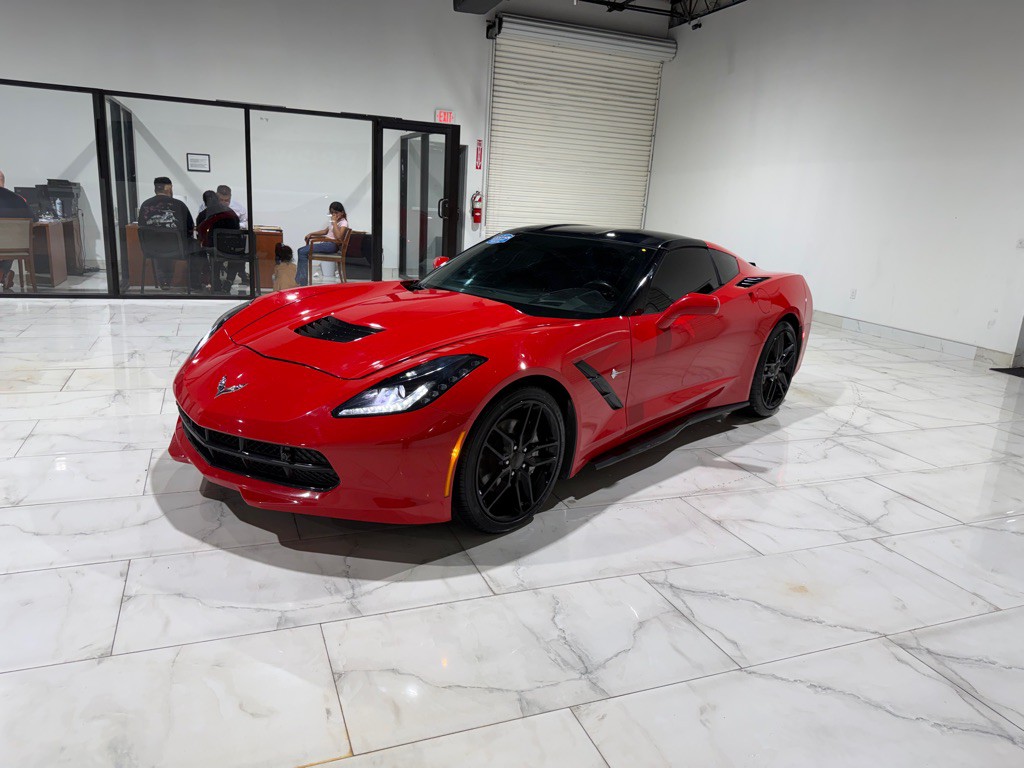 2016 Chevrolet Corvette Image 1
