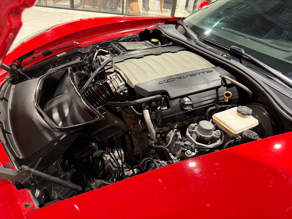 2016 Chevrolet Corvette Image 4