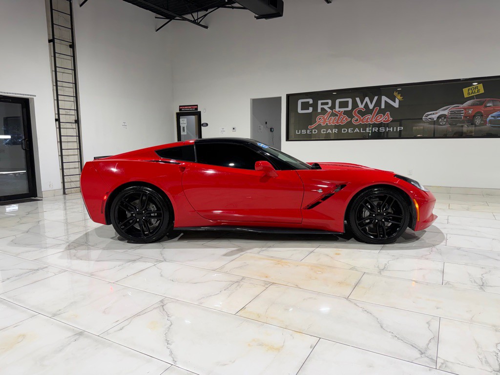 2016 Chevrolet Corvette Image 9