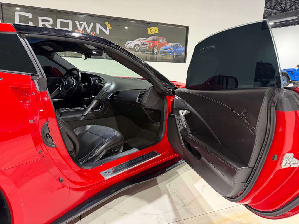 2016 Chevrolet Corvette Image 14
