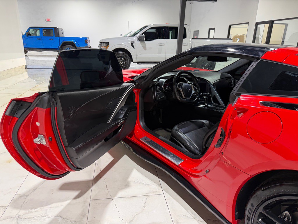 2016 Chevrolet Corvette Image 16