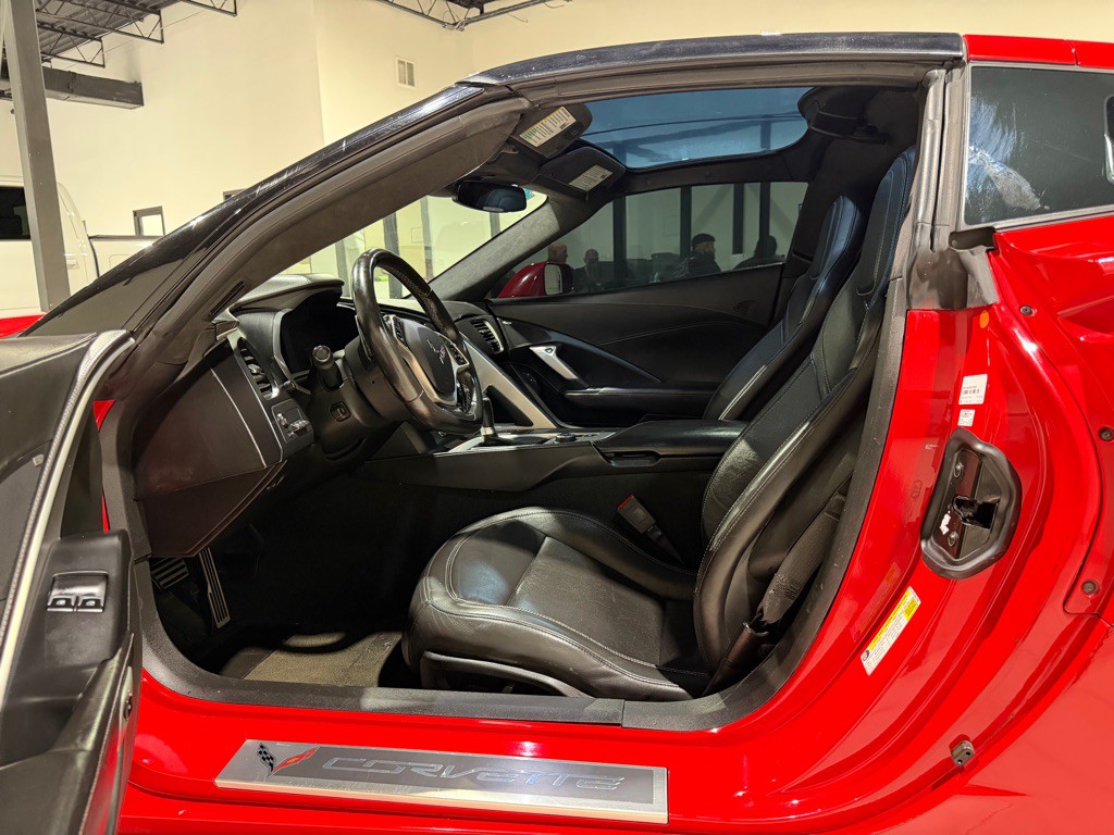 2016 Chevrolet Corvette Image 17