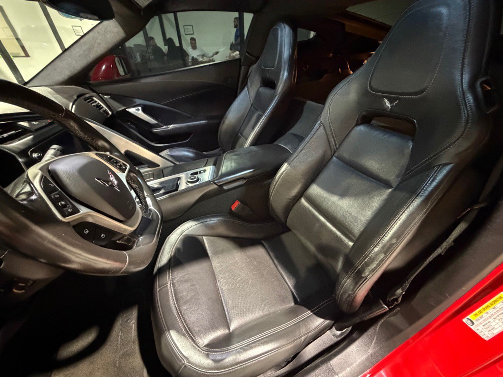 2016 Chevrolet Corvette Image 19