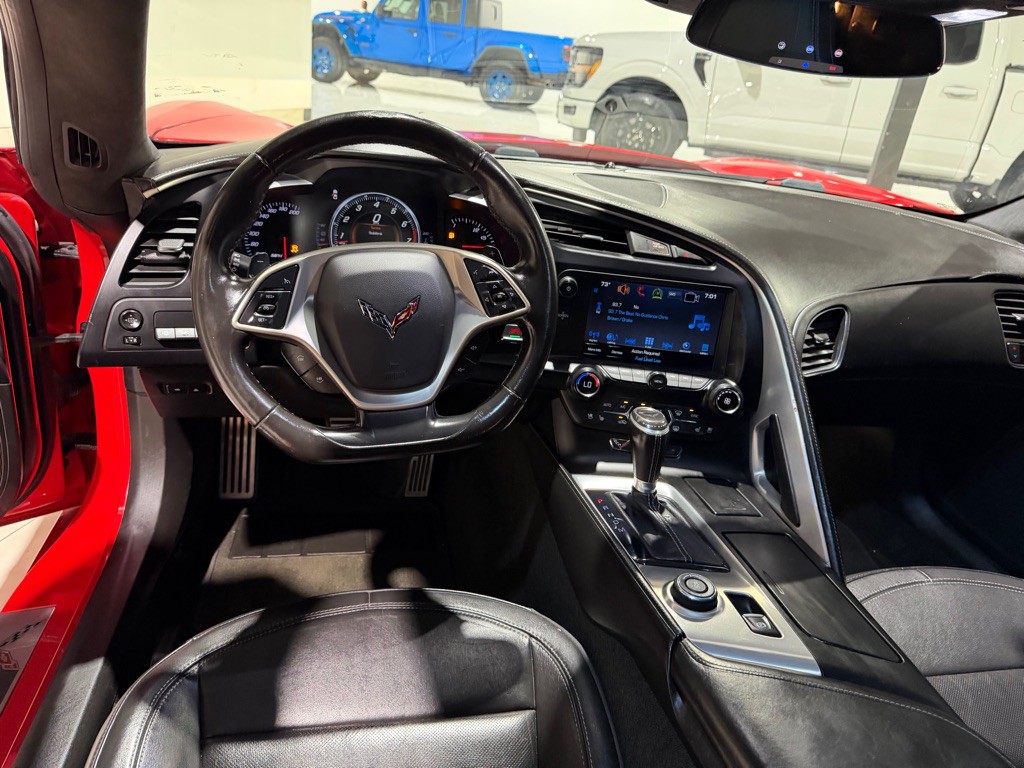 2016 Chevrolet Corvette Image 21
