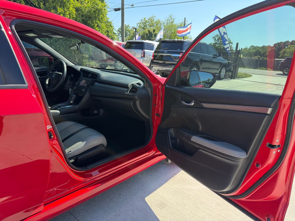 2017 Honda Civic Image 18