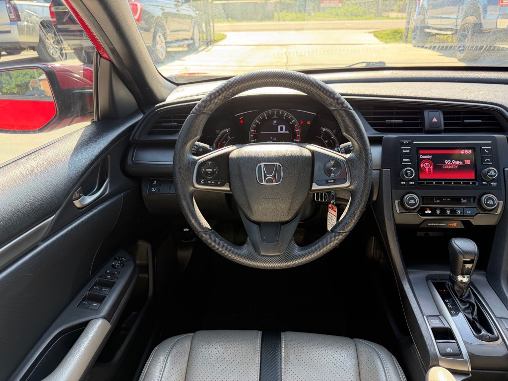 2017 Honda Civic Image 31
