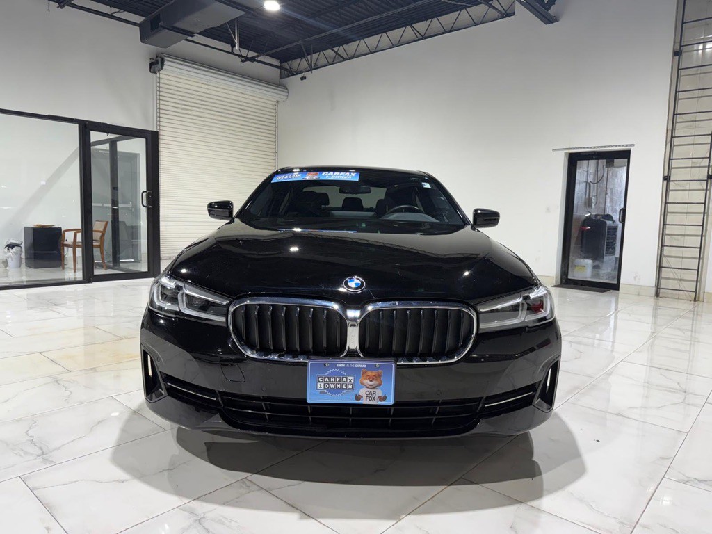2023 BMW 5 Series Image 2
