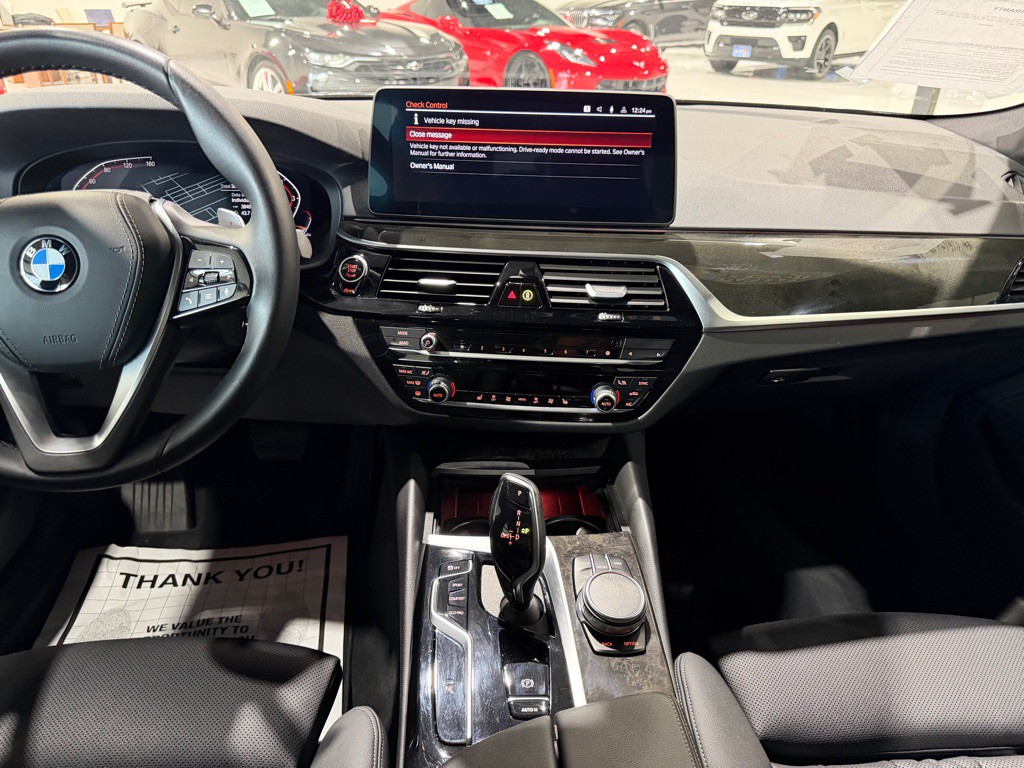 2023 BMW 5 Series Image 27