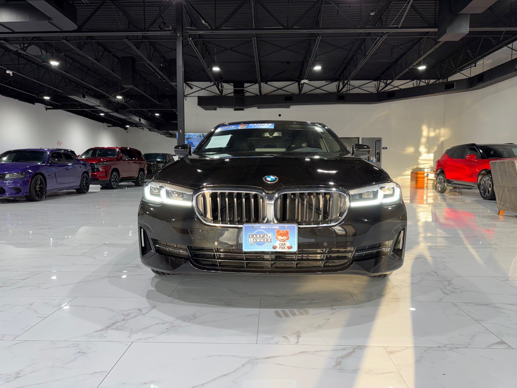 2023 BMW 5 Series Image 3