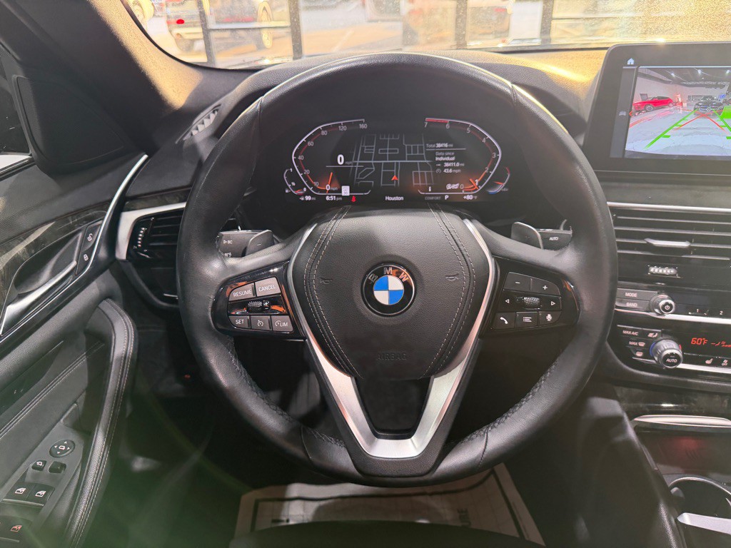2023 BMW 5 Series Image 26