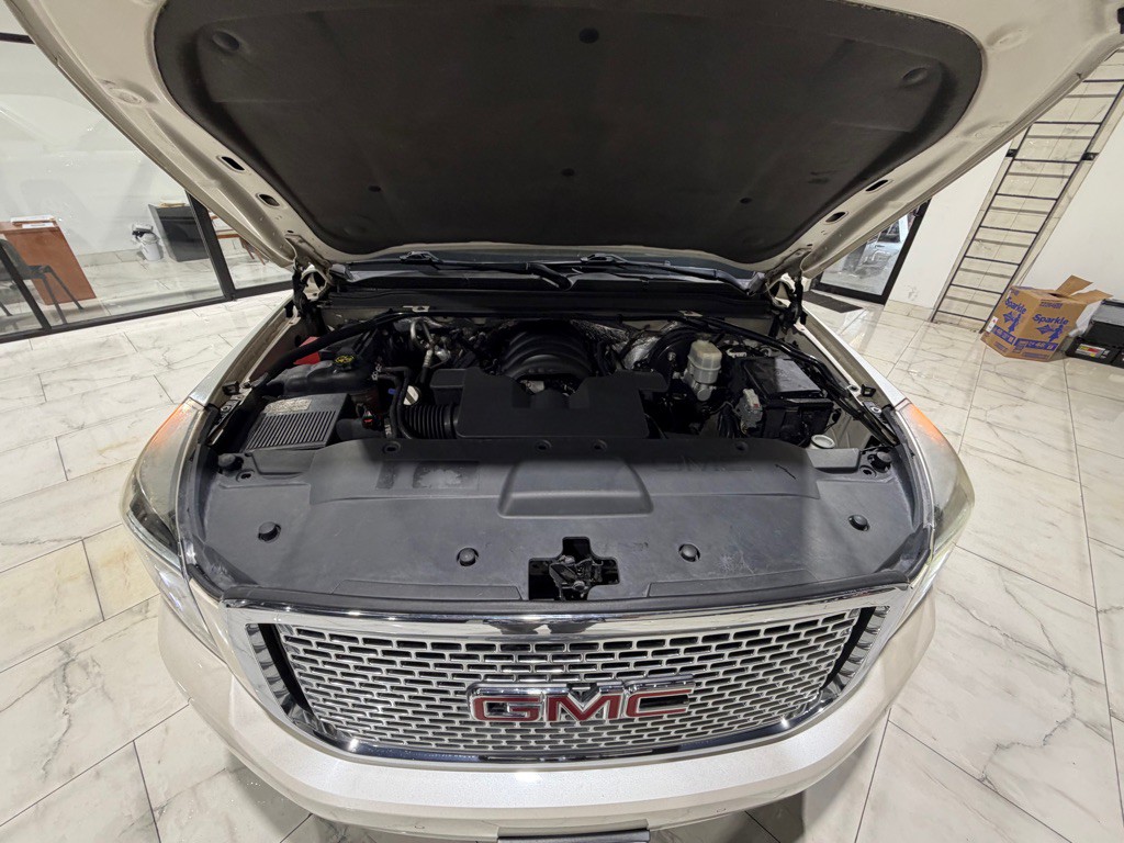 2015 GMC Yukon Image 4