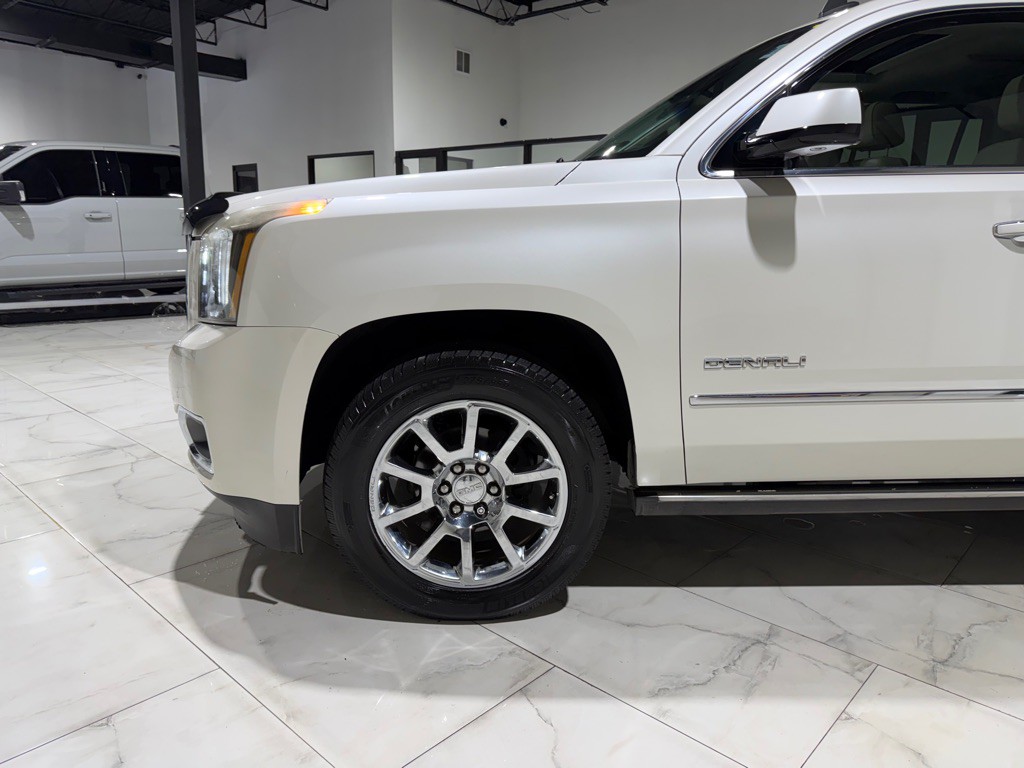 2015 GMC Yukon Image 6