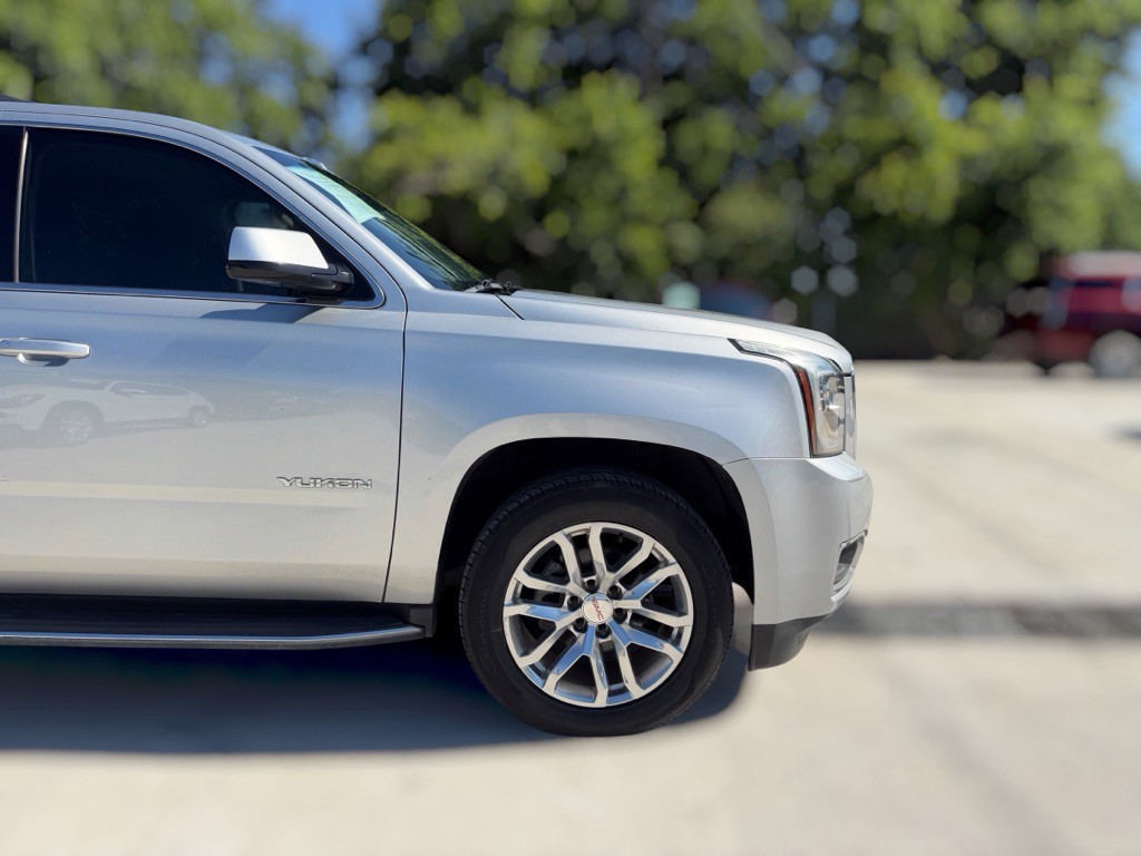 2017 GMC Yukon Image 7