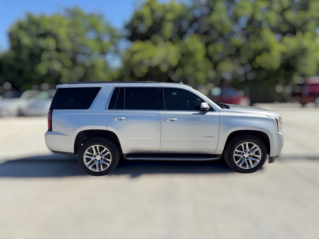 2017 GMC Yukon Image 8