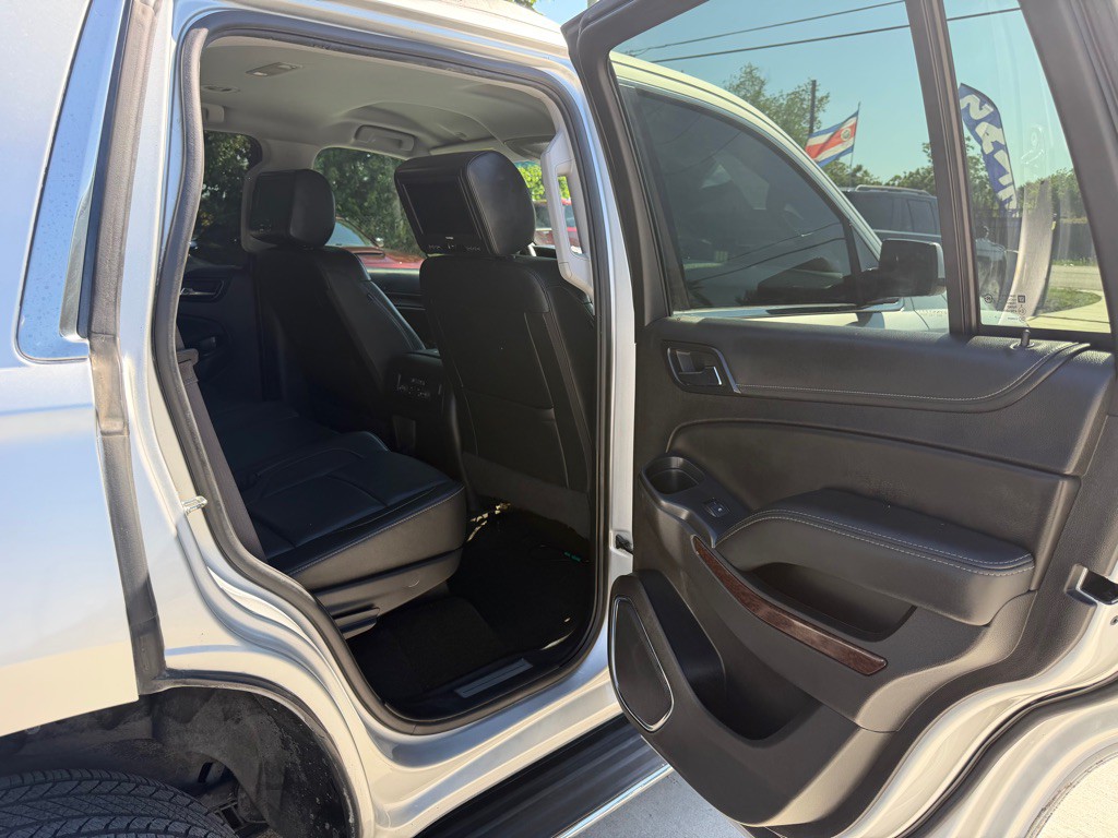 2017 GMC Yukon Image 16