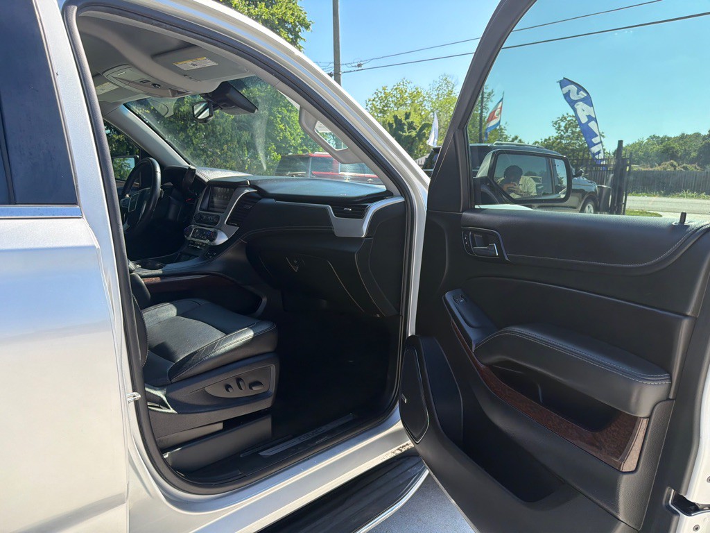 2017 GMC Yukon Image 18