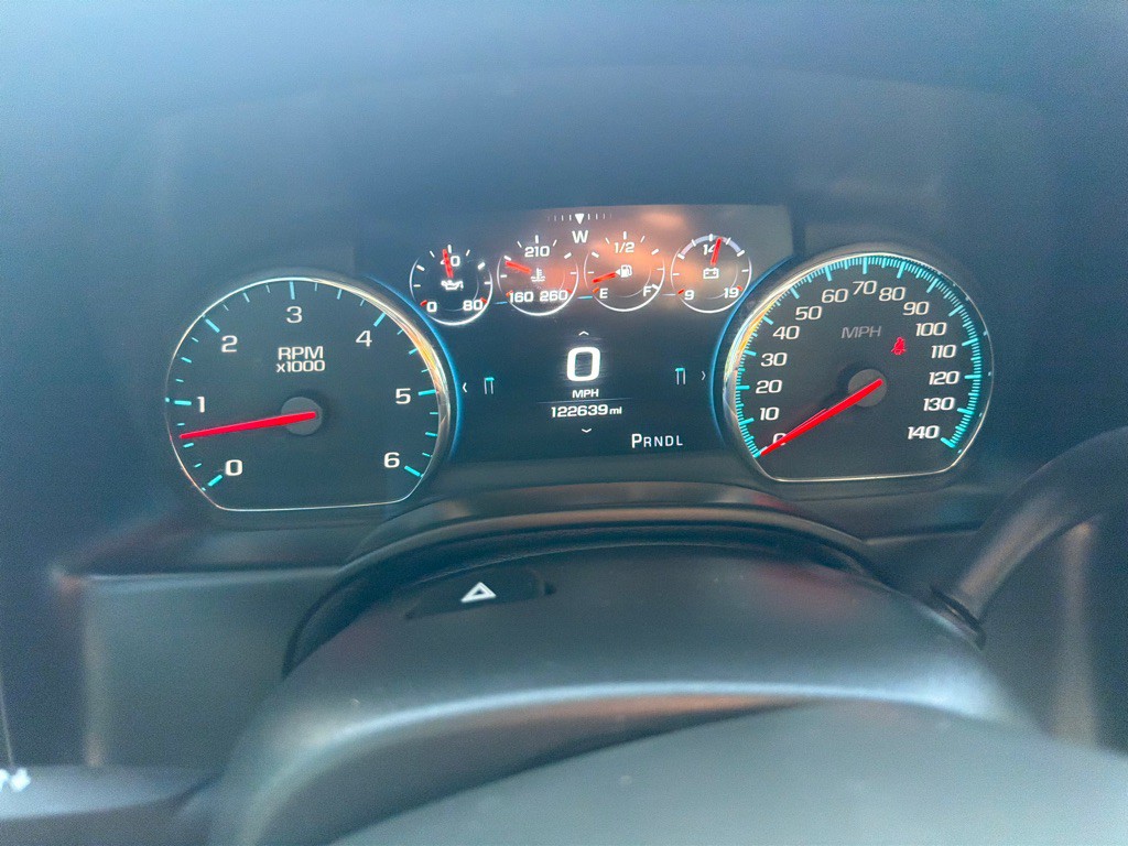 2017 GMC Yukon Image 32