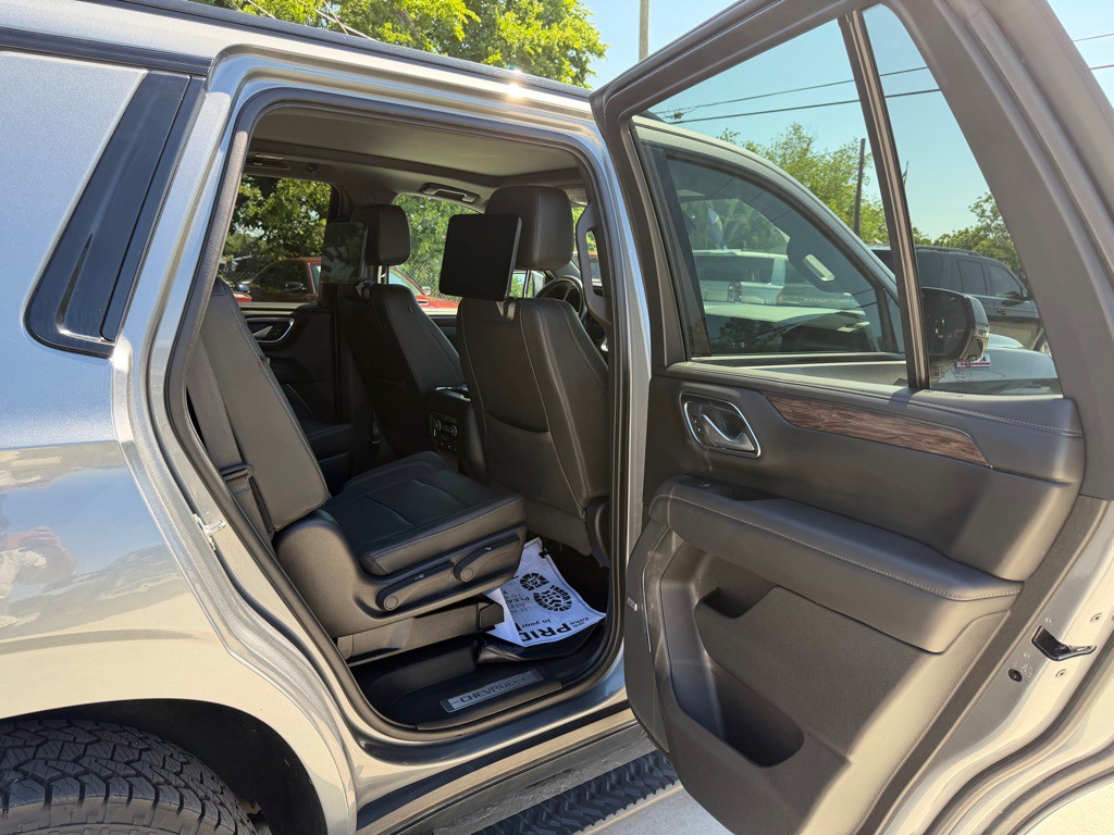 2022 Chevrolet Tahoe Image 16