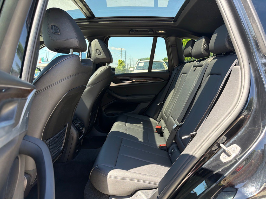2021 BMW X3 Image 15