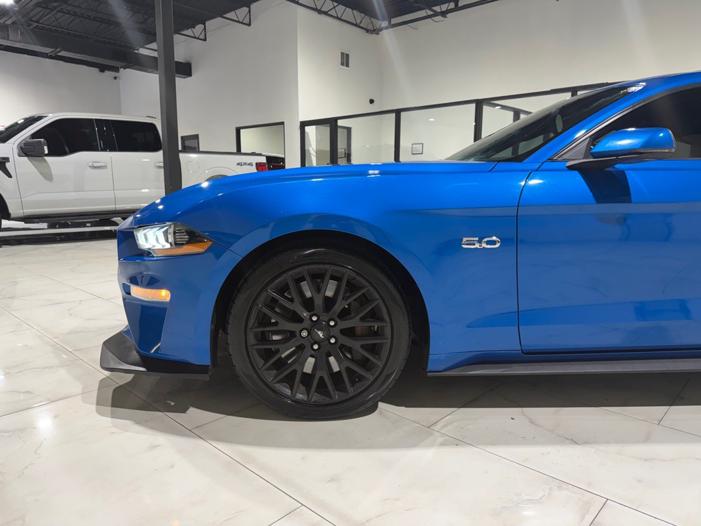 2020 Ford Mustang Image 6