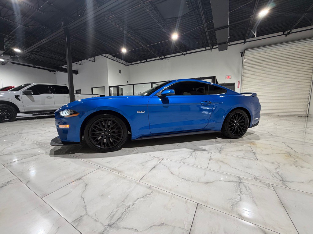 2020 Ford Mustang Image 7