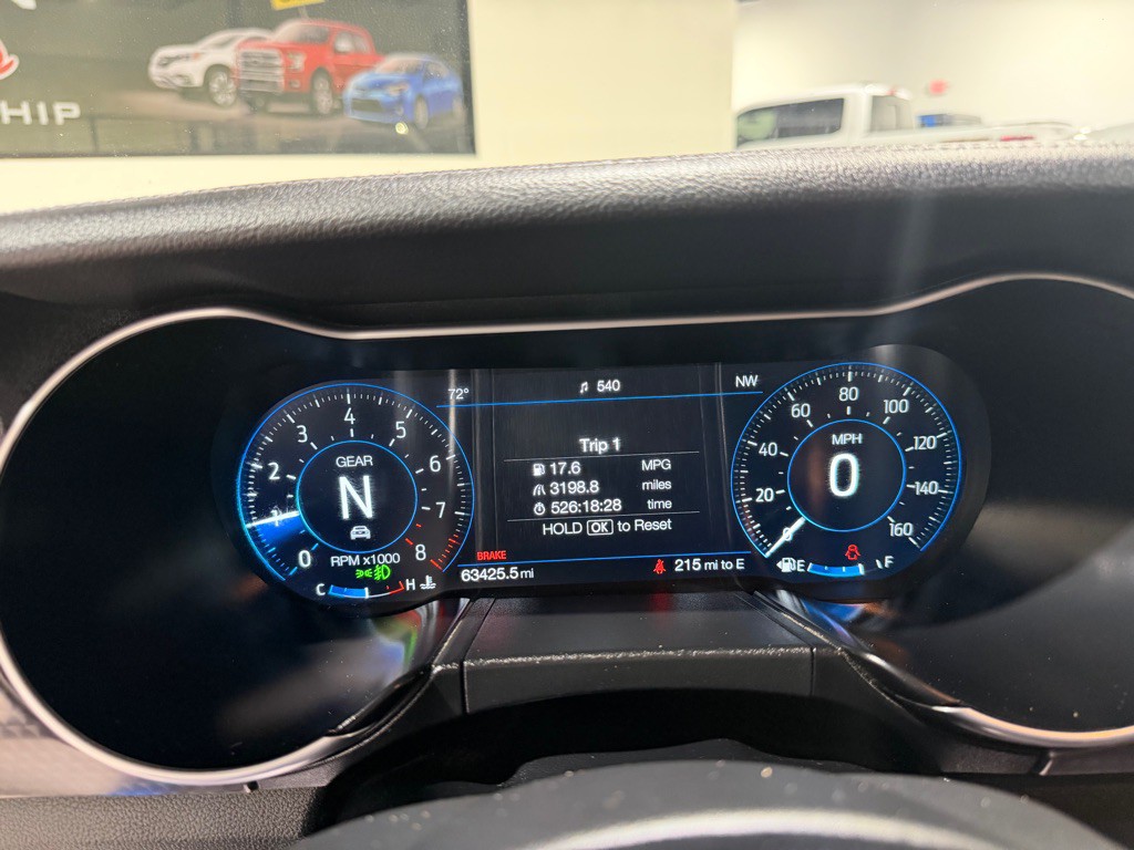 2020 Ford Mustang Image 24